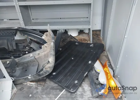 2023 Chevrolet Express Cargo Rwd 2500 Regular Wheelbase Wt from USA, damaged, VIN 1GCWGAFP8P1135697